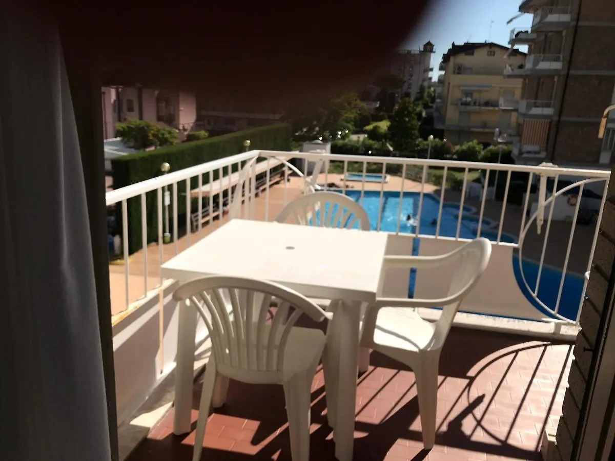 Residence Santa Fe Da Colla Jesolo Italie